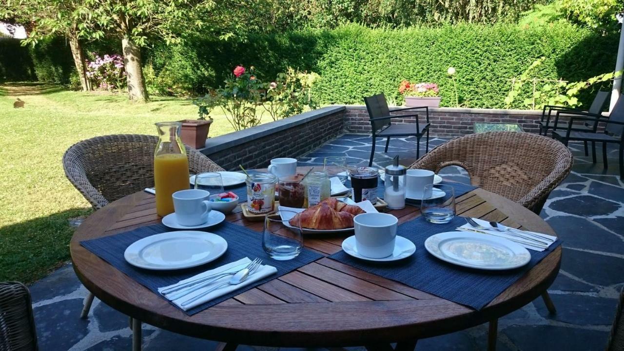 Bed and Breakfast La Belle Monsoise Esterno foto